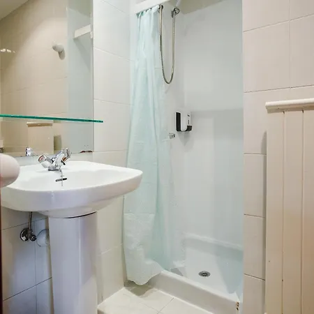 Moon Bio ホステル