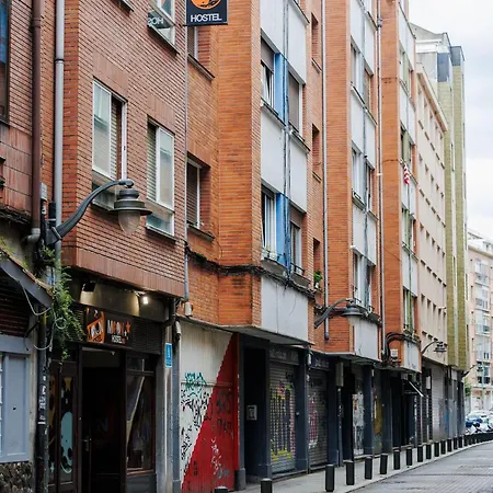 Moon Bio Hostel Bilbao